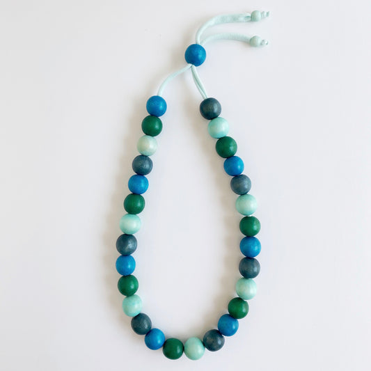 iris chunky single necklace