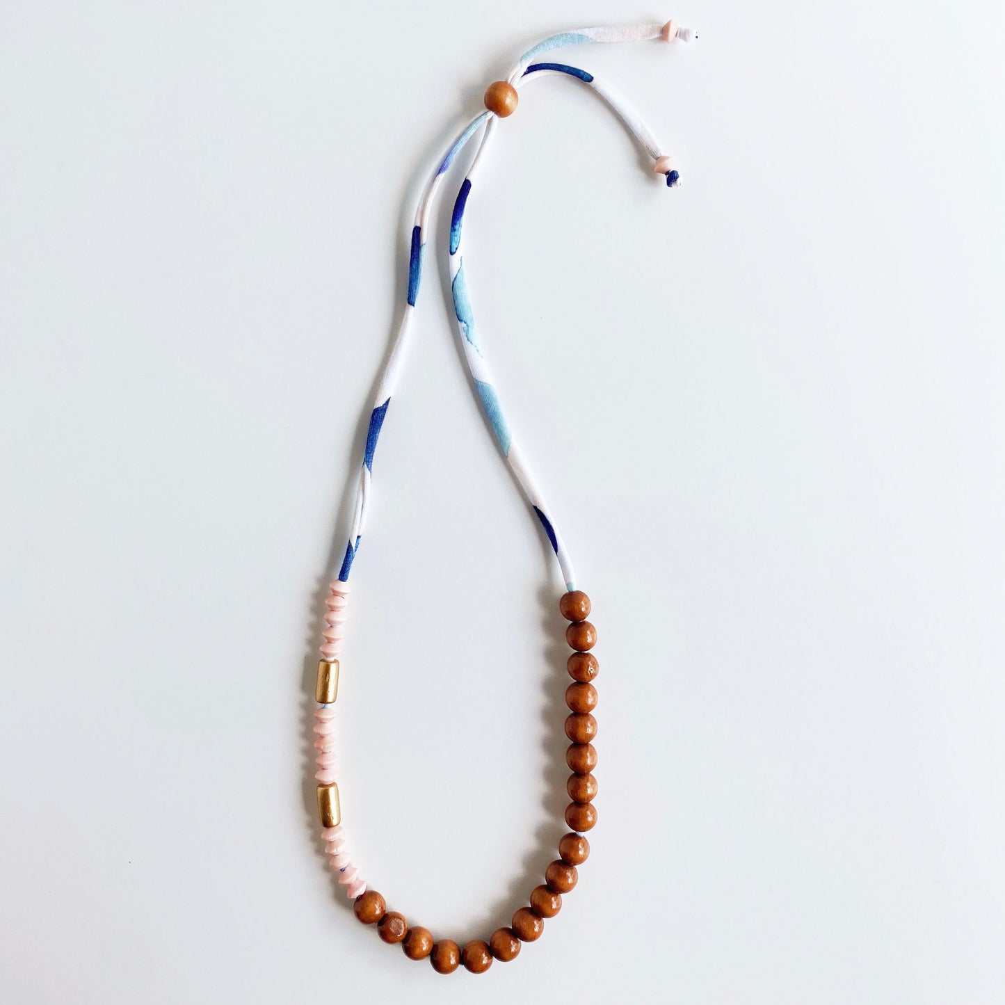 beth single necklace