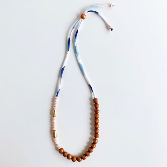 beth single necklace