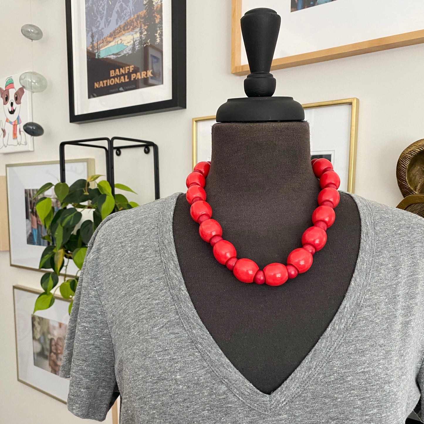 violet chunky single necklace