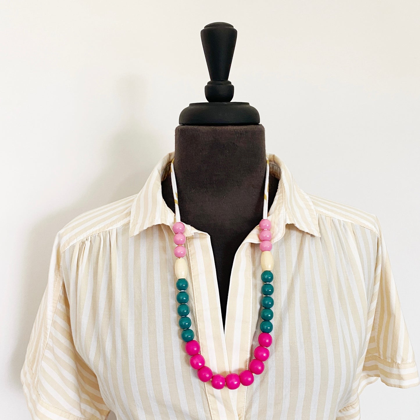 tiff single necklace