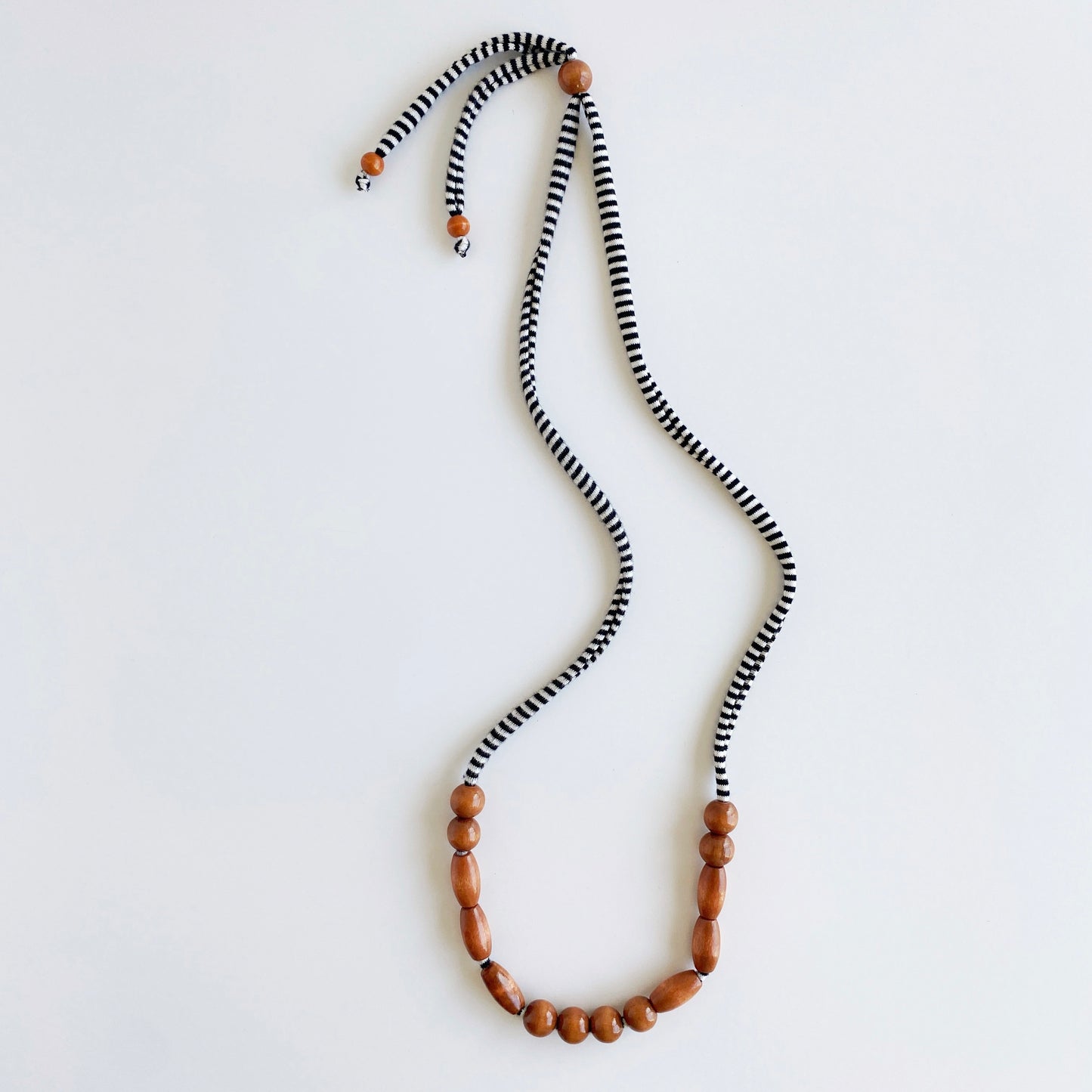 dani single necklace