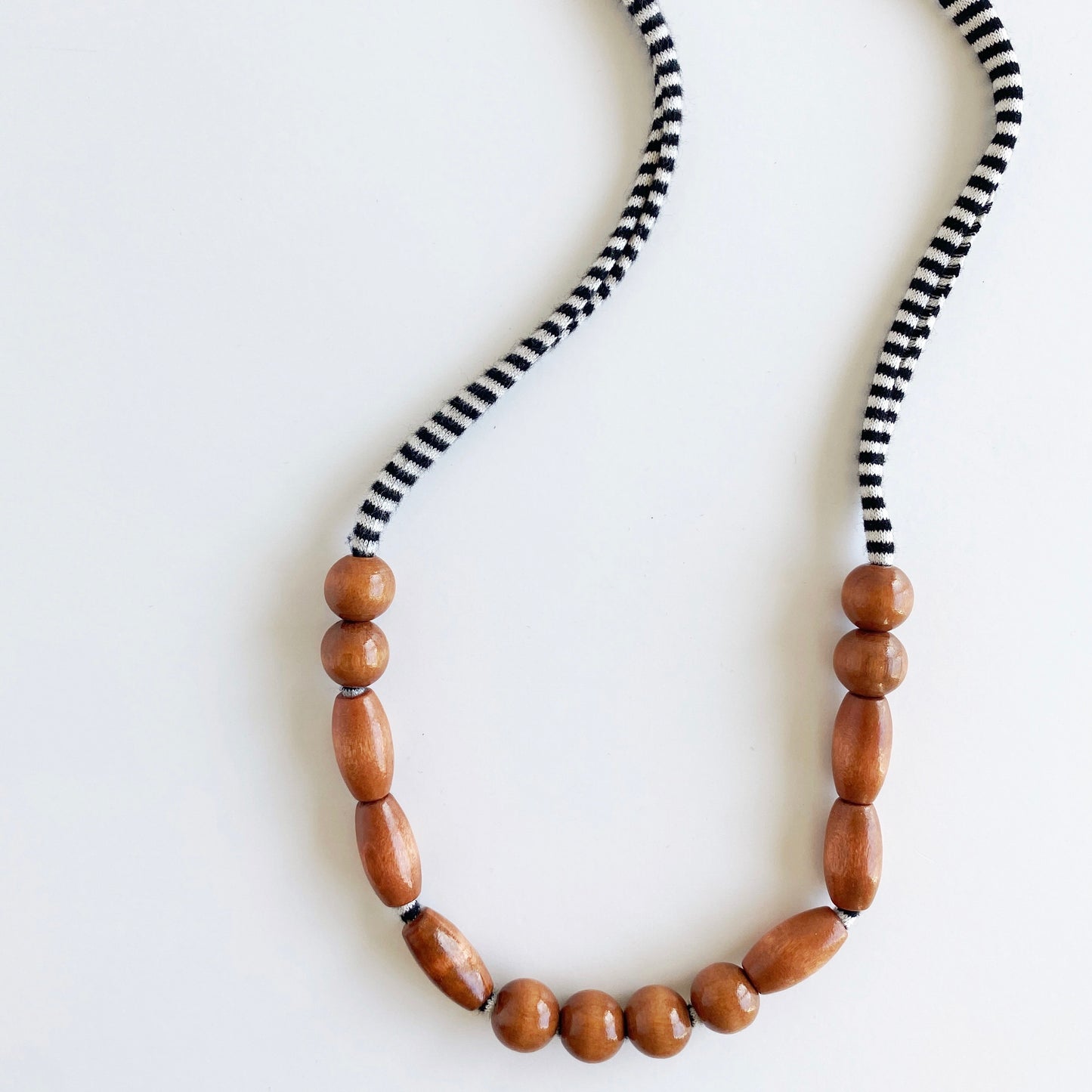 dani single necklace