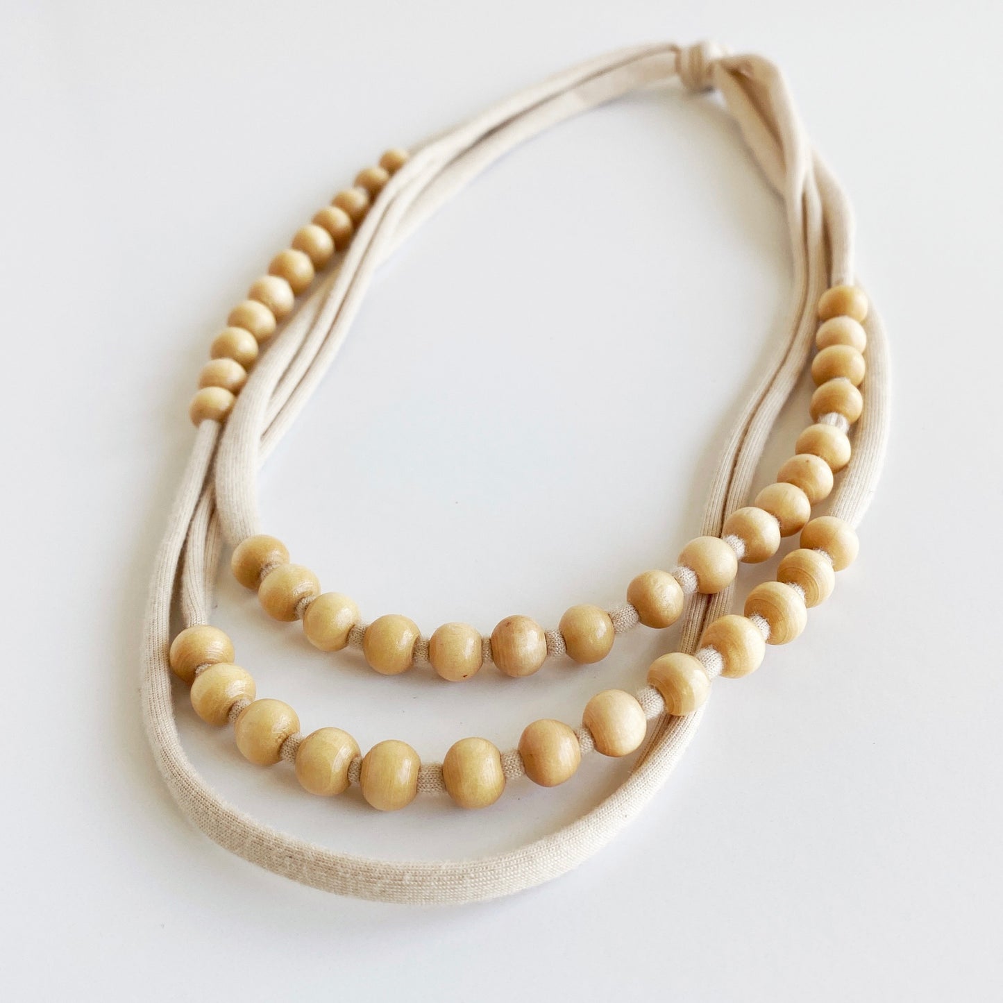 vada teenie tiny triple necklace