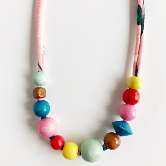 kinsley mini necklace