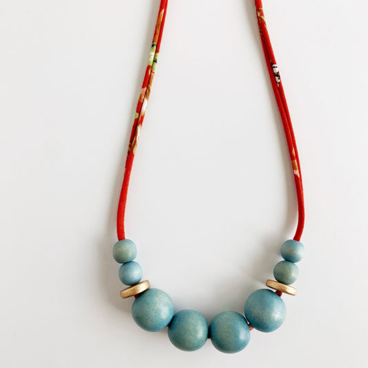 dalia single necklace