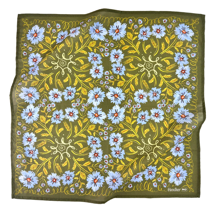 clara bandana